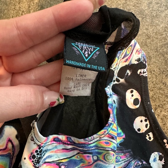 Freedom rave wear set - Picture 4 of 4